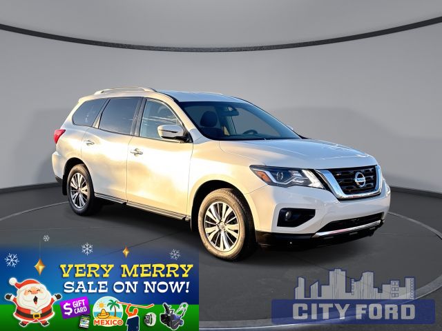 Used 2020 Nissan Pathfinder SV Tech 4x4