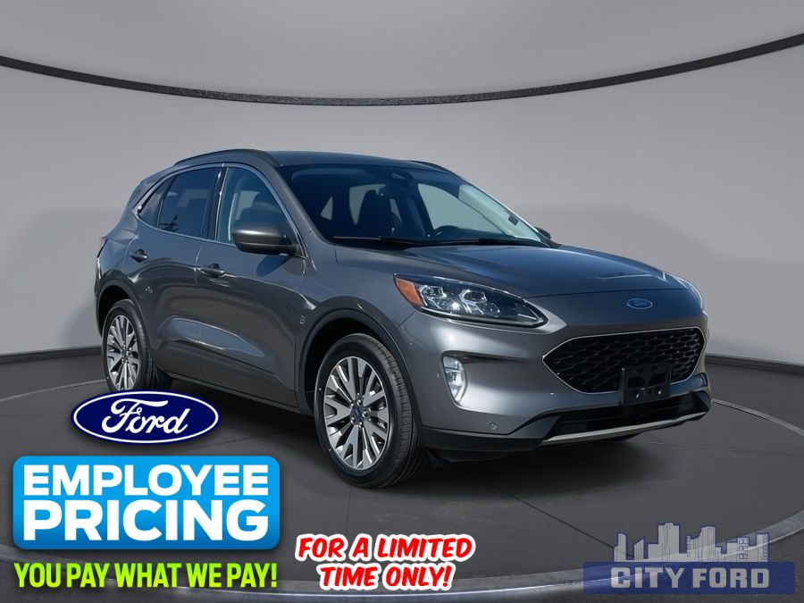 Used 2022 Ford Escape Titanium AWD