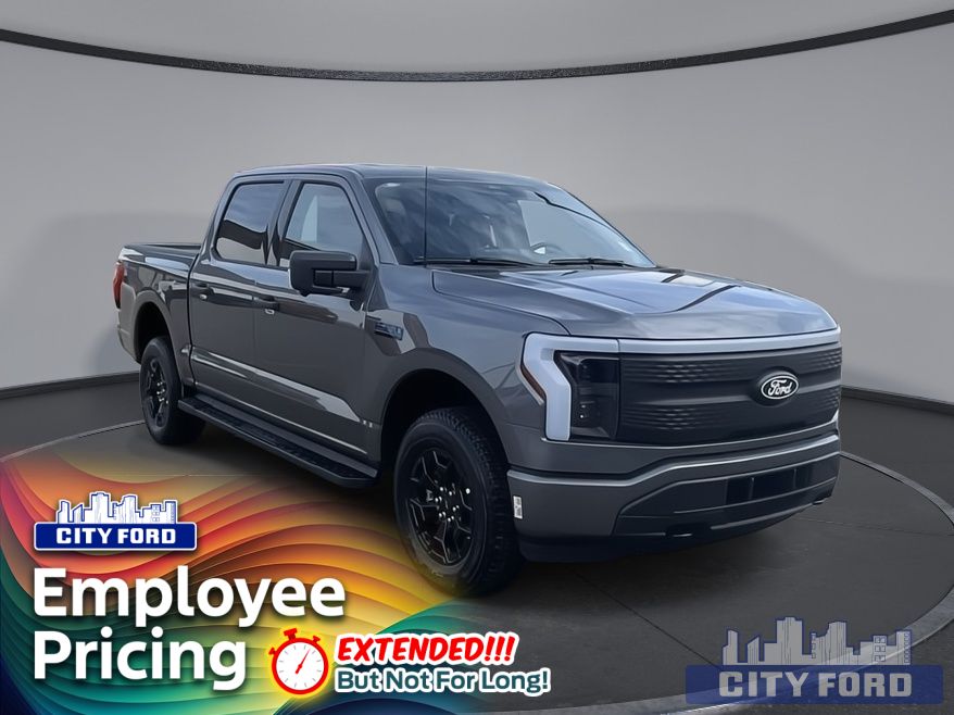 New 2025 Ford F-150 Lightning XLT 4x4 SuperCrew 5.5' Box