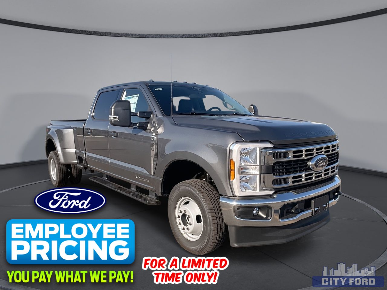 New 2025 Ford Super Duty F-350 DRW XLT 4x4 Crew Cab 8' Box