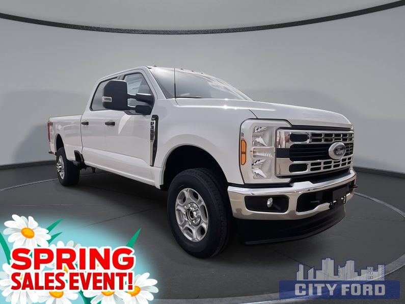 New 2025 Ford Super Duty F-350 SRW XLT 4x4 Crew Cab 8' Box