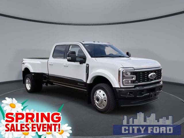 New 2025 Ford Super Duty F-450 DRW King Ranch 4x4 Crew Cab 8' Box