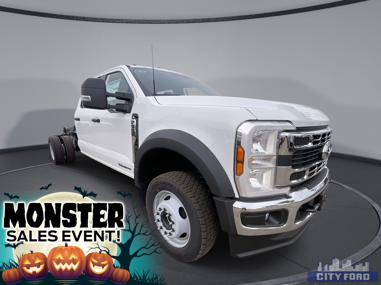 New 2025 Ford Super Duty F-550 DRW XL 4x4 Crew Cab 203" WB 84" CA