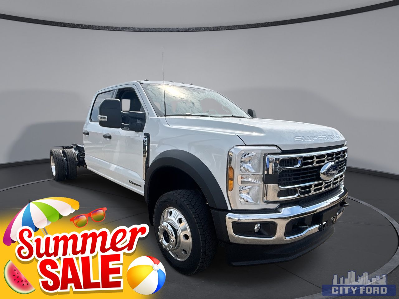 New 2025 Ford Super Duty F-550 DRW XLT 4x4 Crew Cab 203" WB 84" CA