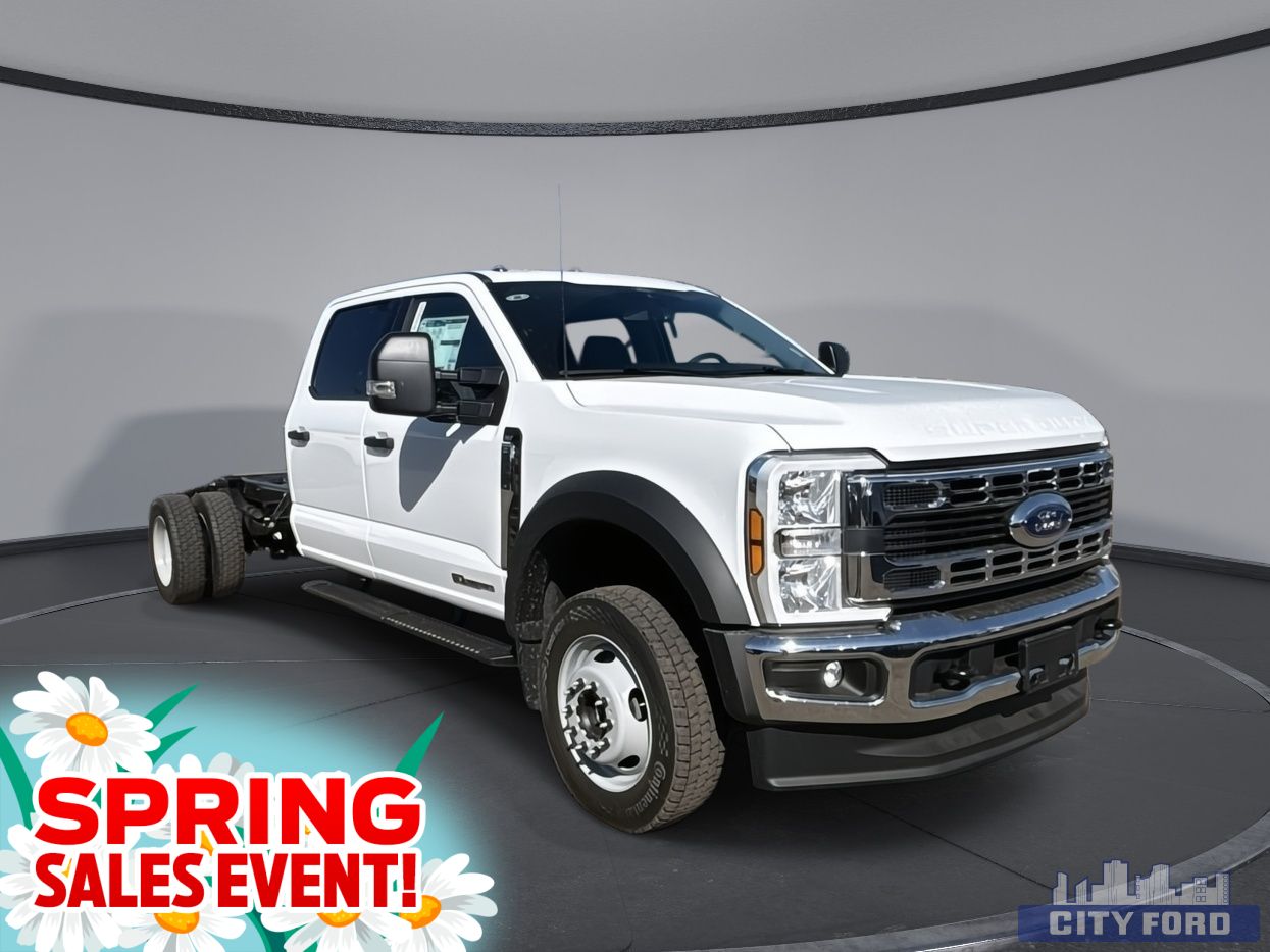 New 2025 Ford Super Duty F-550 DRW XLT 4x4 Crew Cab 203" WB 84" CA
