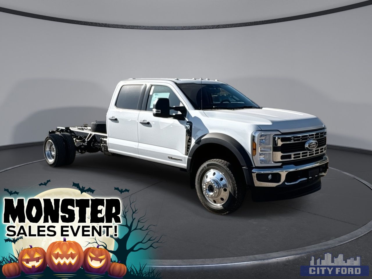 New 2026 Ford Super Duty F-550 DRW XLT 4x4 Crew Cab 203" WB 84" CA
