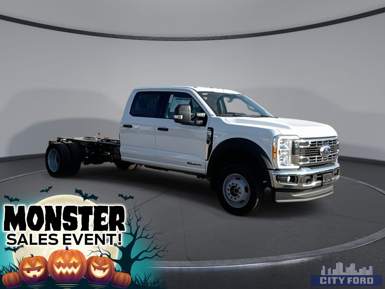 New 2026 Ford Super Duty F-550 DRW XLT 4x4 Crew Cab 203" WB 84" CA