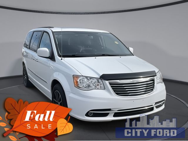 Used 2016 Chrysler Town & Country Touring 4DR WGN