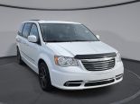 2016 Chrysler Town & Country Touring 4DR WGN