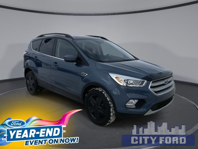 2018 Ford Escape SEL 4x4 I POWER LIFTGATE I REVERSE CAMERA AND SENSING SYSTEM I PANORAMIC VISTA ROOF I NAVIGATION SYSTEM I TOURNING PKG