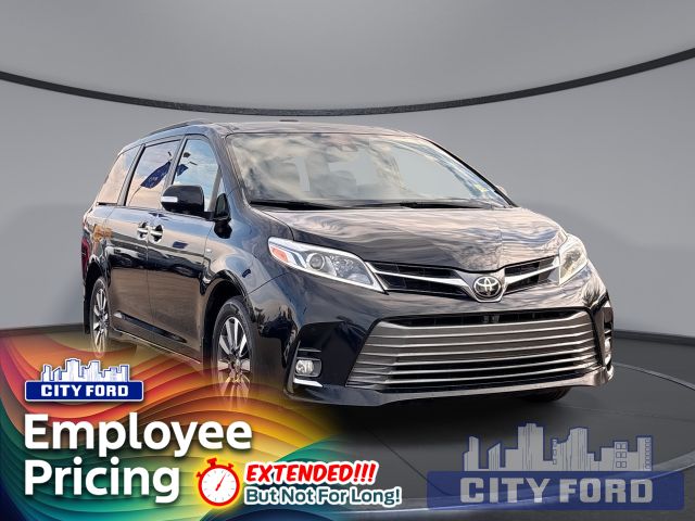 2020 Toyota Sienna XLE 7-Passenger AWD