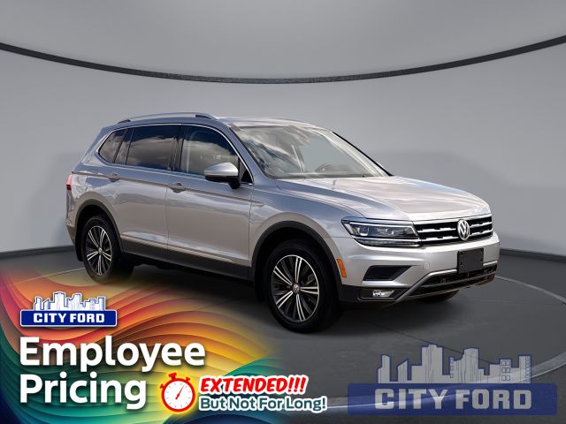 2020 Volkswagen Tiguan Highline 4MOTION | Digital Cockpit | Blind Spot Detection | Fender Premium Audio System | Navigation System | Dual Moon Roof | Remote Start