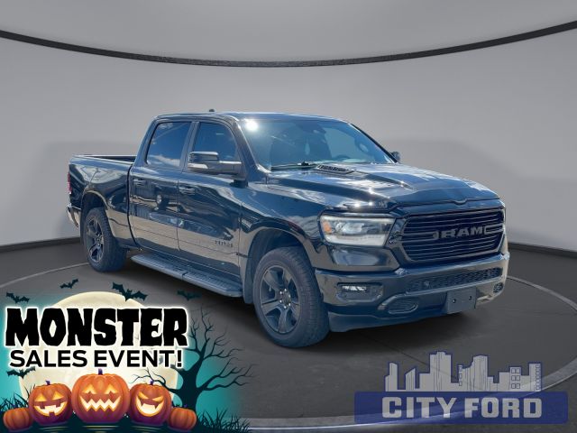 2021 Ram 1500 SPORT Sport 4x4 Crew Cab  | PANO ROOF | NAV | LEATHER | Apple CarPlay