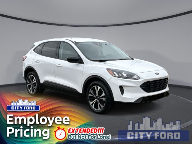 Used 2022 Ford Escape SE AWD