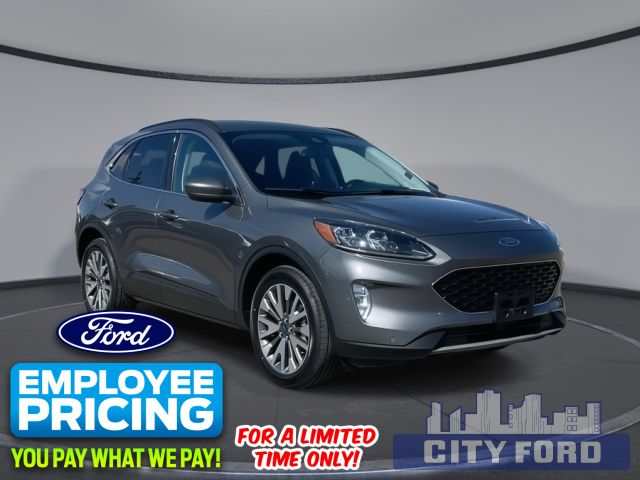 2022 Ford Escape Titanium AWD | Navigation I Power Heated Seats I Heated Steering Wheel I Lane Keeping System I Reverse Camera I Remote Start
