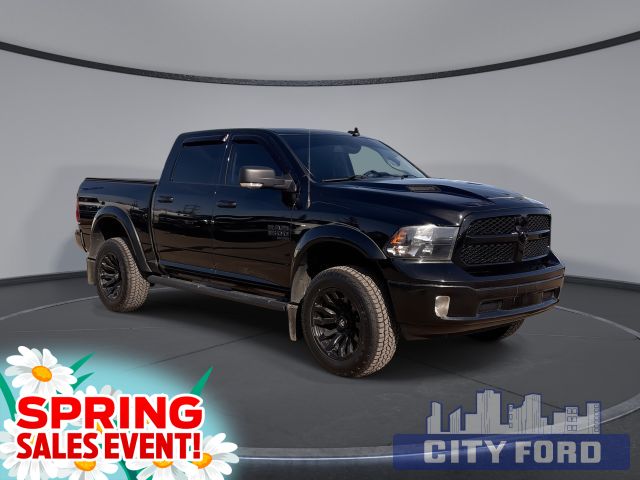 2022 Ram 1500 Classic SLT 4x4 Crew Cab 5'7" Box