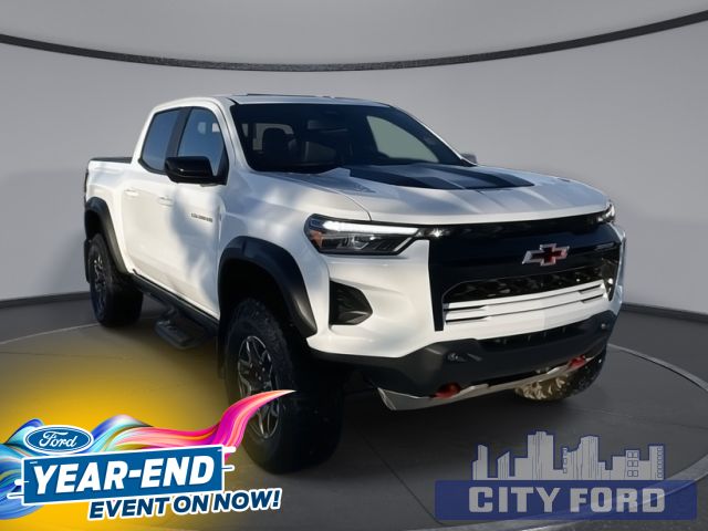 2023 Chevrolet Colorado 4WD ZR2 Crew Cab | Lane Departure Warning | StabiliTrak | Google Assistant | Navigation System | LEATHER | SUN ROOF