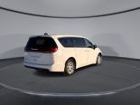 Used 2023 Chrysler Pacifica Touring L