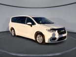 Used 2023 Chrysler Pacifica Touring L
