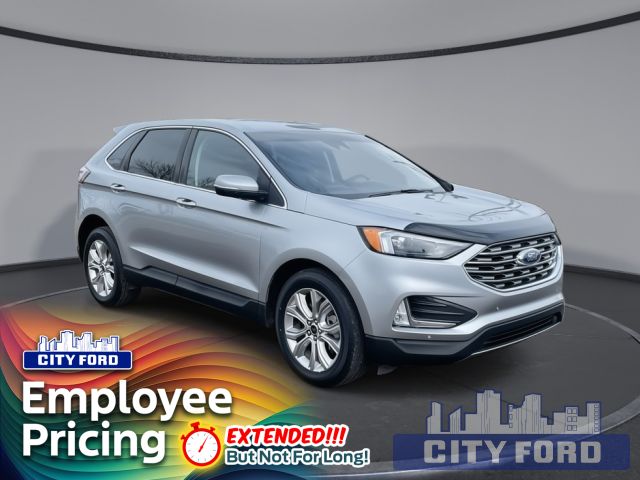 2023 Ford Edge Titanium AWD | Hand Free Liftgate with Foot Activation I Front & Rear Parking Sensors I Lane Keeping System I Remote Start I Reverse Camera I Power Heated Memory Driver Seat I B&O Audio System