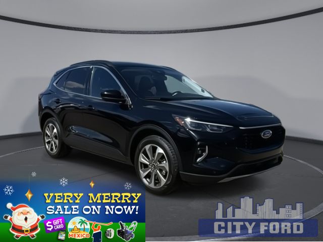 2023 Ford Escape Platinum AWD | Touchscreen Navigation System | Lane-Keeping System | Adaptive Cruise Control | Blind Spot Information System | FordPass Connect