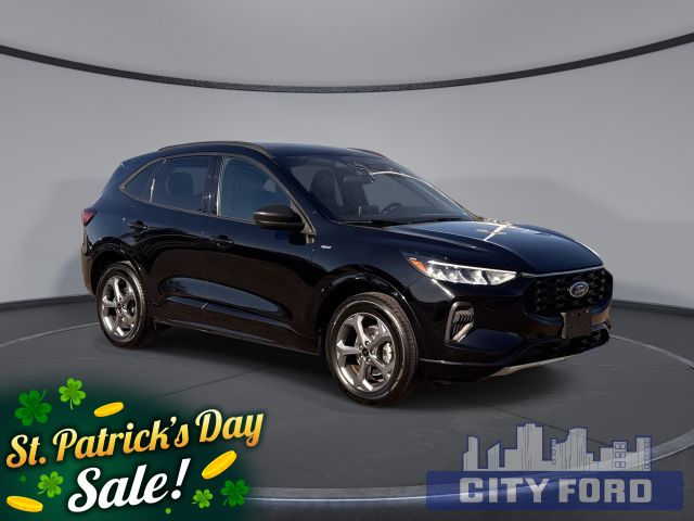 2023 Ford Escape ST-Line AWD | Navigation I Power Heated Seats I Heated Steering Wheel I Lane Keeping System I Reverse Camera I Remote Start