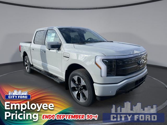 2023 Ford F-150 Lightning Platinum 4x4 SuperCrew 5.5' Box