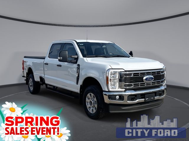 2023 Ford Super Duty F-350 SRW XLT 4x4 Crew Cab 8' Box