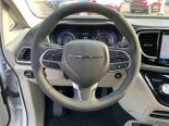 Used 2024 Chrysler Pacifica Touring-L  