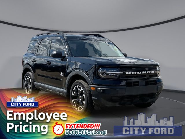 2024 Ford Bronco Sport Outer Banks 4x4 | Navigation System | B&O Sound System | Pre-Collision Assist | Adaptive Cruise Control | Co-Pilot360