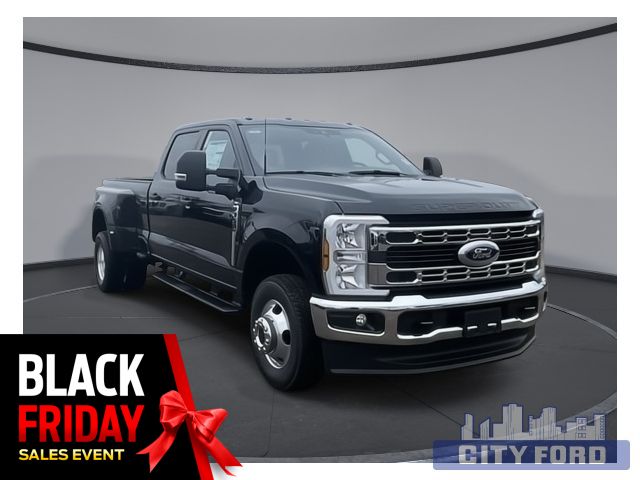 2024 Ford Super Duty F-350 DRW XLT 4x4 Crew Cab 8' Box