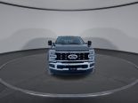 New 2024 Ford Super Duty F-450 DRW Lariat 4x4 Crew Cab 8' Box