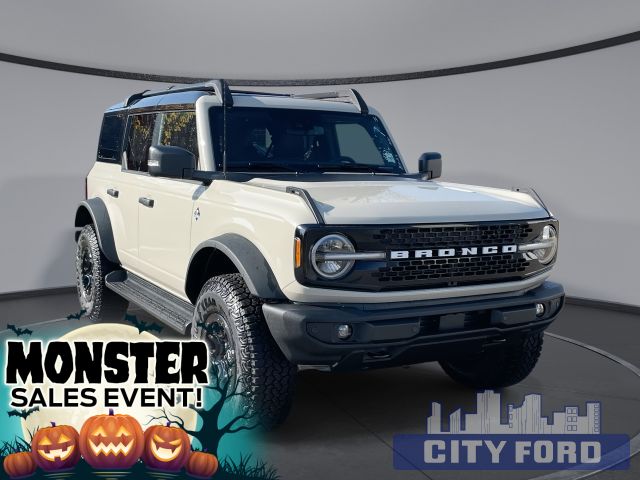 2025 Ford Bronco Outer Banks 4 Door 4x4