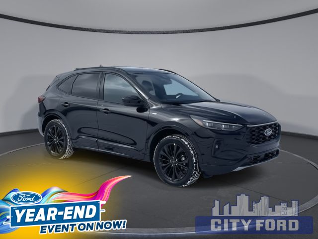 2025 Ford Escape ST-Line Elite AWD | Panoramic Vista Roof | Lane-Keeping System | Navigation System | FordPass Connect