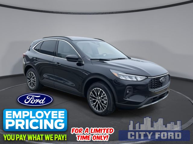 2025 Ford Escape PHEV | Panoramic Vista Roof | Lane-Keeping System | Adaptive Cruise Control | Navigation System | FordPass Connect