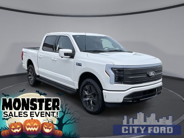 2025 Ford F-150 Lightning Lariat 4x4 SuperCrew 5.5' Box | BLUECRUISE | PRO POWER ONBOARD | EXTENEDED RANGE BATTERY | Adaptive Cruise Control | Twin Panel Moon Roof
