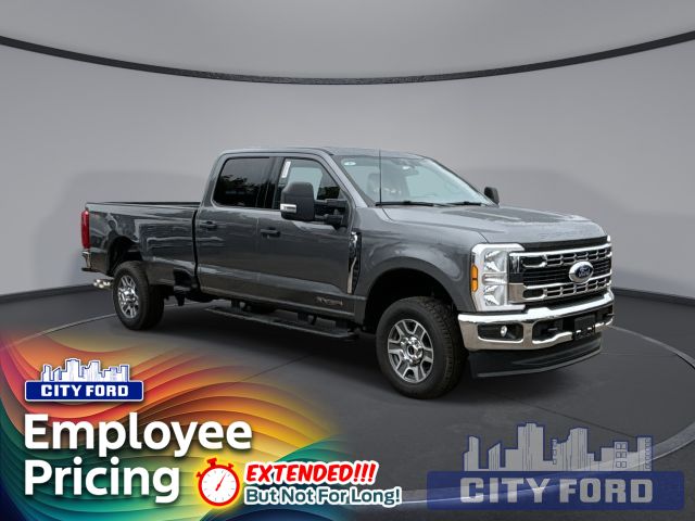 2025 Ford Super Duty F-350 SRW XLT 4x4 Crew Cab 8' Box