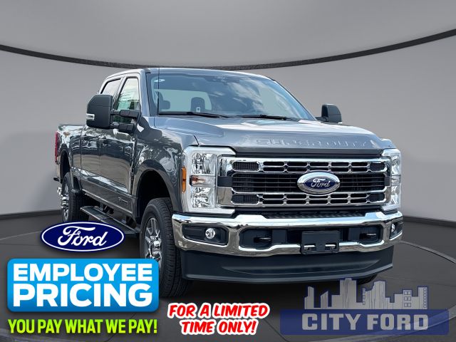 2025 Ford Super Duty F-350 SRW XLT 4x4 Crew Cab 6.75' Box
