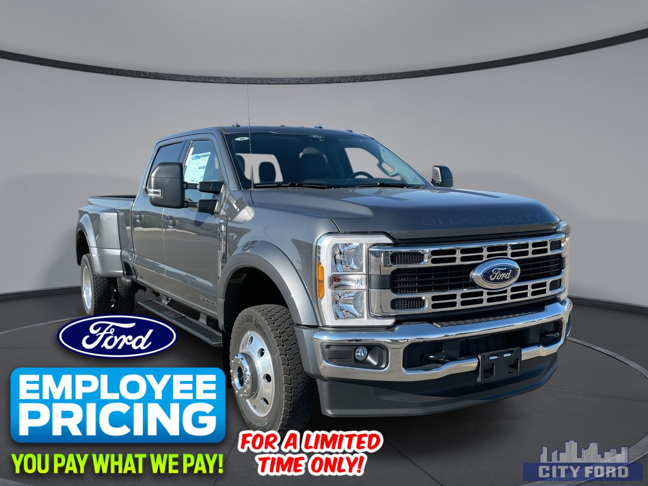 New 2025 Ford Super Duty F-450 DRW XLT 4x4 Crew Cab 8' Box