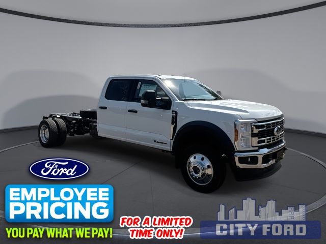 2025 Ford Super Duty F-550 DRW XLT 4x4 Crew Cab 203" WB 84" CA