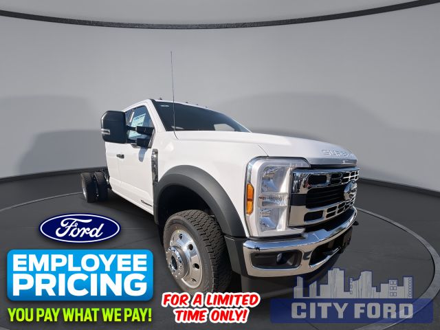 2025 Ford Super Duty F-550 DRW XLT 4x4 SuperCab 192" WB 84" CA