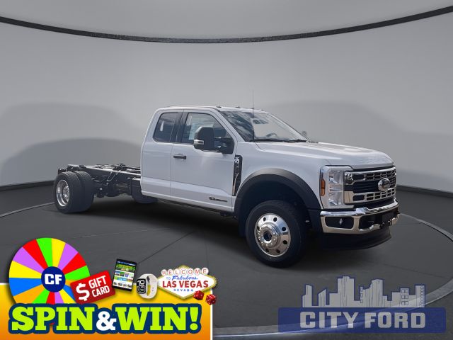 2025 Ford Super Duty F-550 DRW XLT 4x4 SuperCab 192" WB 84" CA