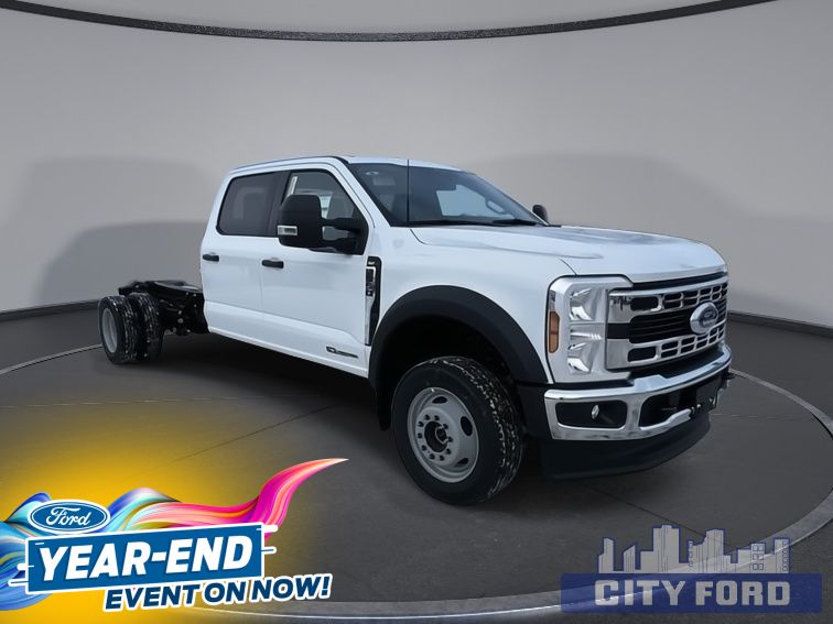 New 2025 Ford Super Duty F-550 DRW XLT 4x4 Crew Cab 203" WB 84" CA