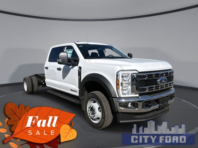 2025 Ford Super Duty F-550 DRW XLT 4x4 Crew Cab 203" WB 84" CA | XLT VALUE PKG. | HIGH CAPACITY TRAILER TOW PKG. | PAYLOAD PLUS PKG.