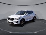 Used 2025 Volvo XC40 Core Bright Theme B5 AWD