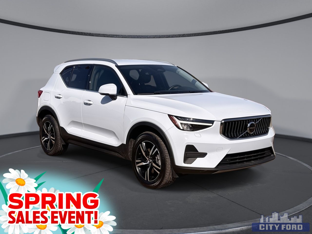 2025 Volvo XC40 B5 Core Bright Theme AWD