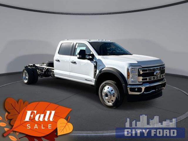 2026 Ford Super Duty F-550 DRW XLT 4x4 Crew Cab 203" WB 84" CA
