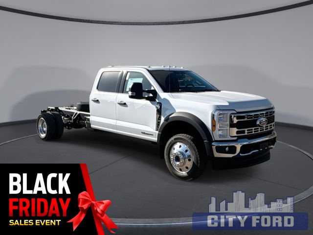 2026 Ford Super Duty F-550 DRW XLT 4x4 Crew Cab 203" WB 84" CA