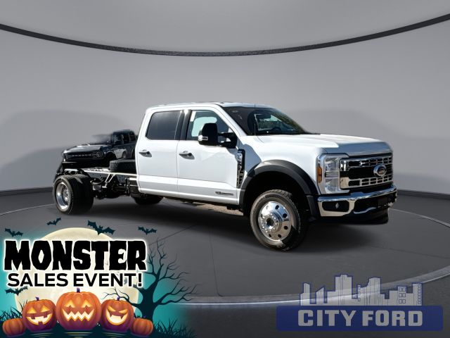 2026 Ford Super Duty F-550 DRW XLT 4x4 Crew Cab 203" WB 84" CA