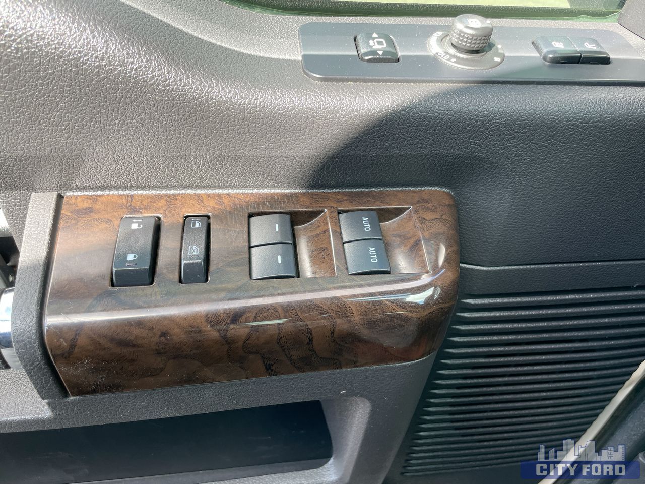 used 2015 Ford Super Duty F-350 SRW car, priced at $47,995
